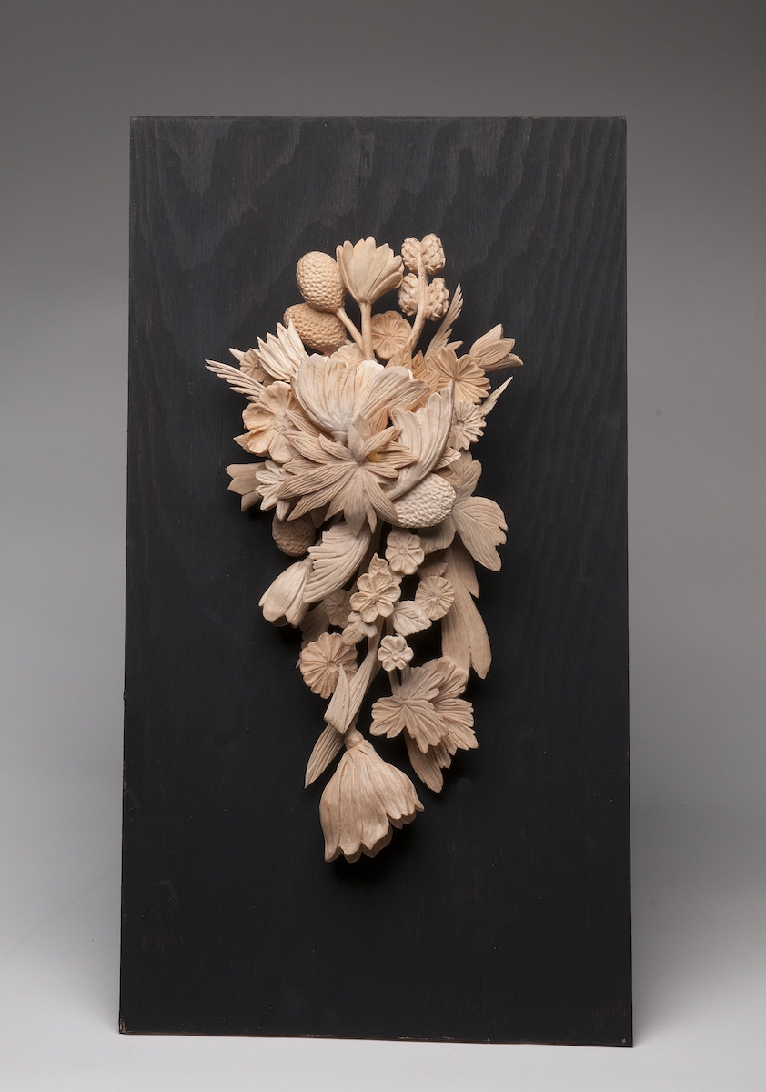 1st Best of Show - Traditional, Intermediate: Gwen Coates - Floral relief